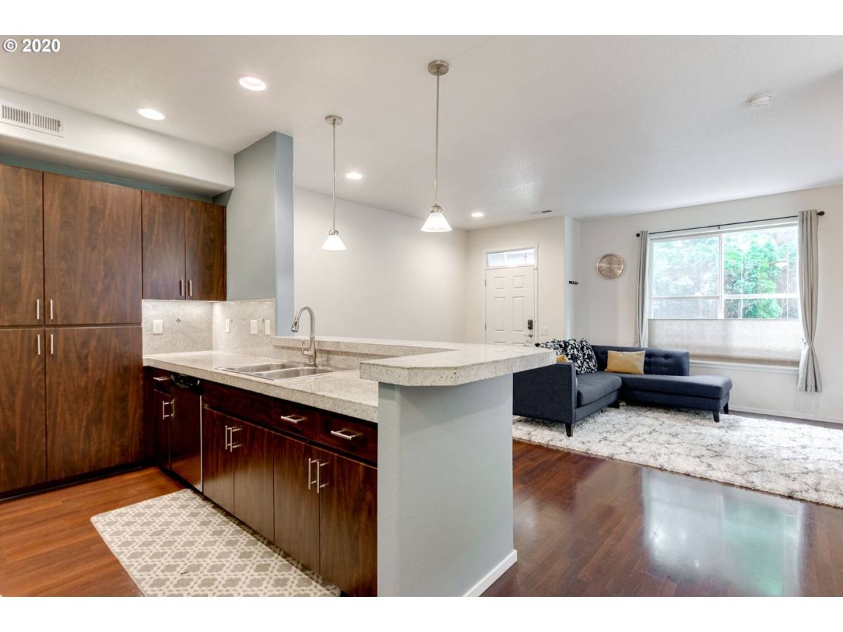 Townhouse for rent at 2232 NE Redelfs Way, Beaverton, OR 97006