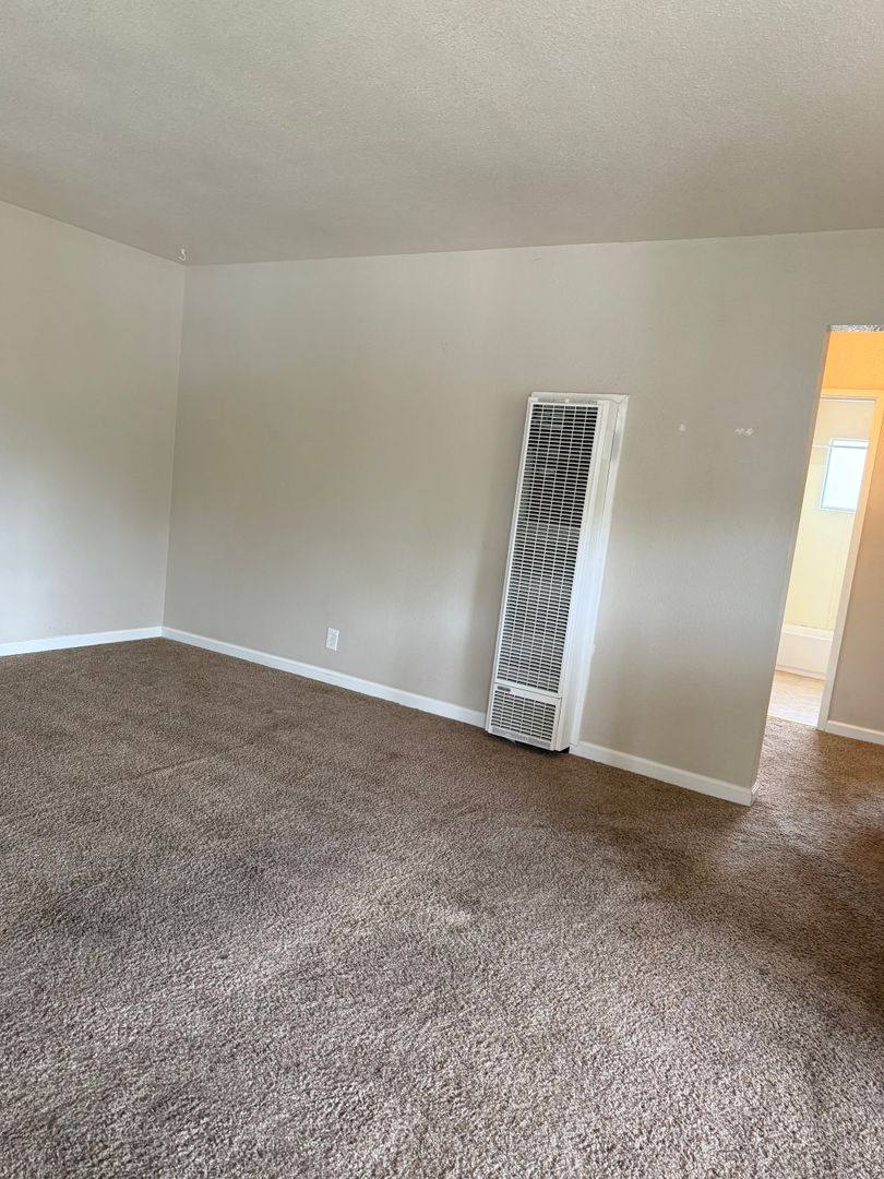 Apartment for rent at 161-261 Cohasset Lane, Chico, CA 95926