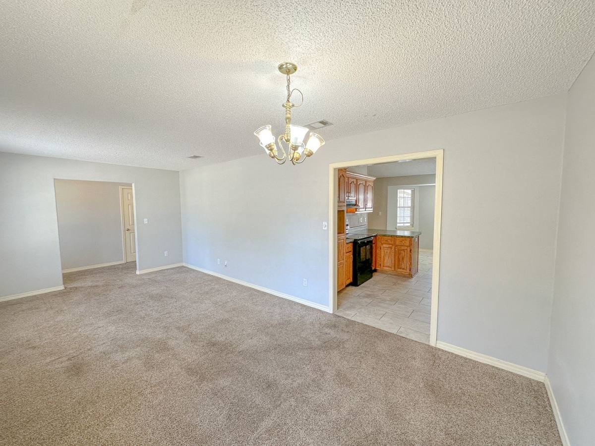 House for rent at 5105 Westport Dr, Milton, FL 32570