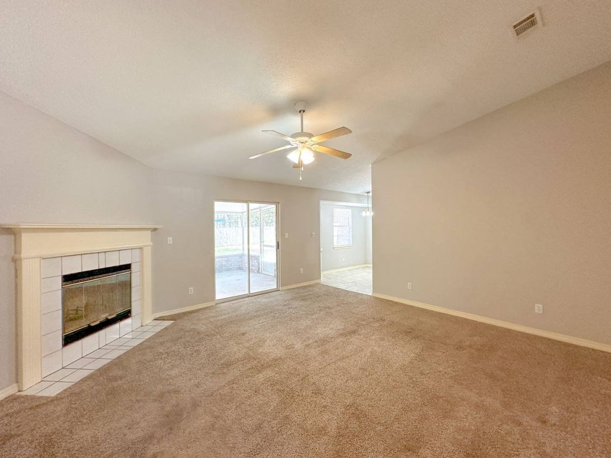 House for rent at 5105 Westport Dr, Milton, FL 32570