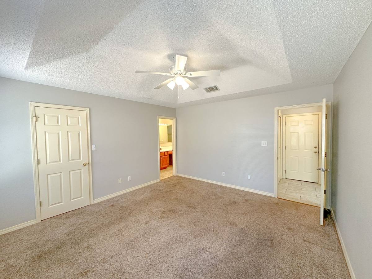 House for rent at 5105 Westport Dr, Milton, FL 32570