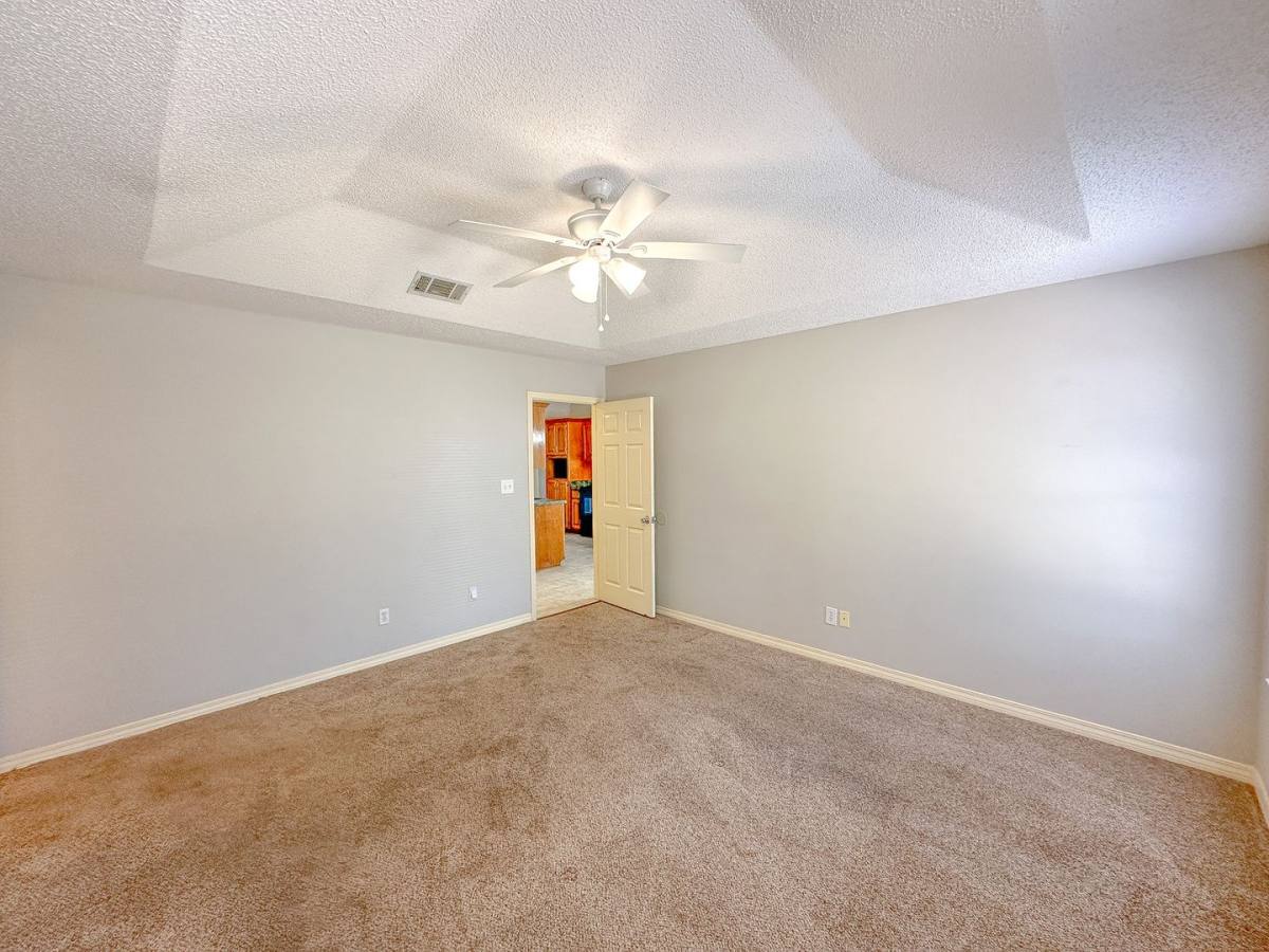 House for rent at 5105 Westport Dr, Milton, FL 32570