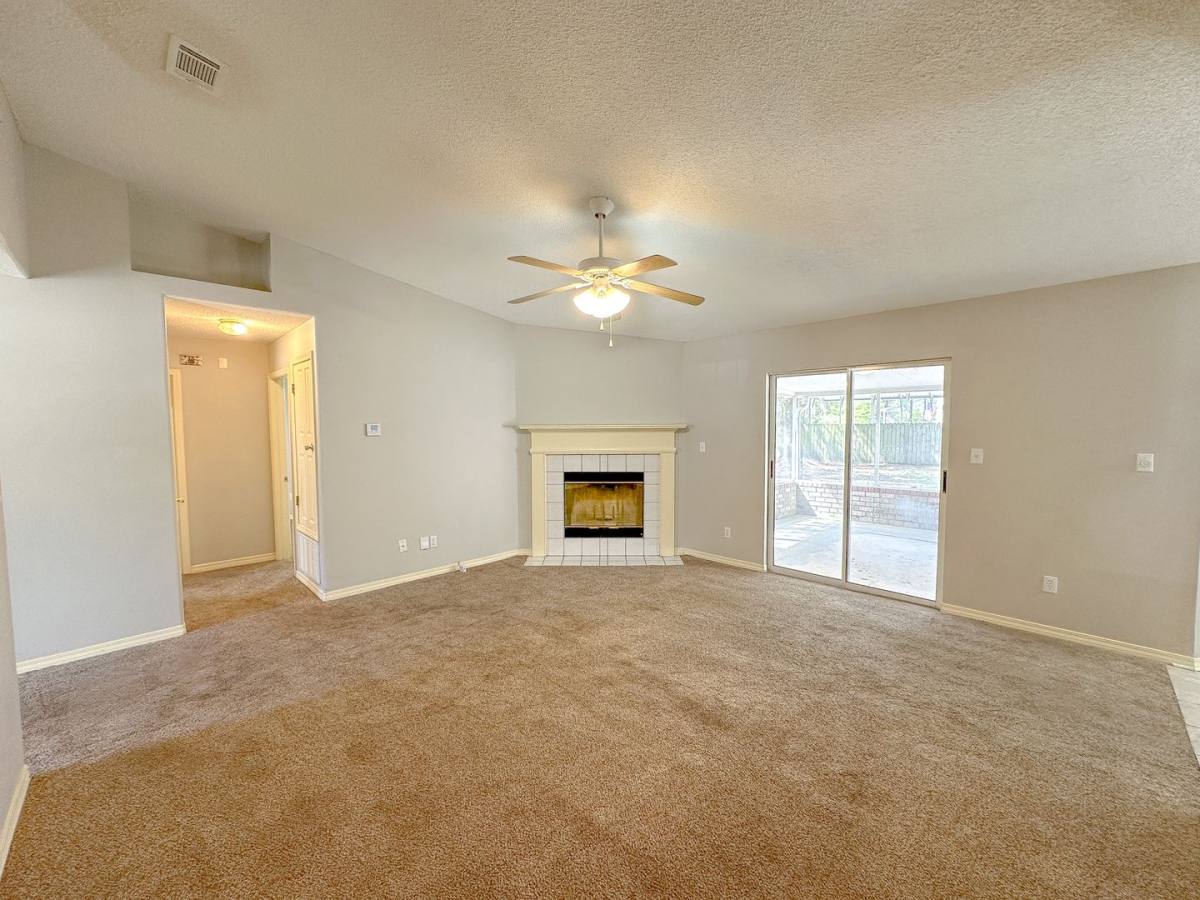 House for rent at 5105 Westport Dr, Milton, FL 32570