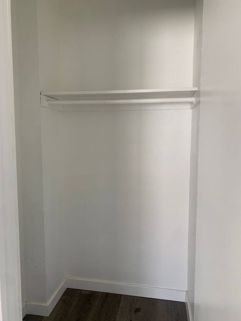 Apartment for rent at 6736 & 6800 W Blvd, Los Angeles, CA 90043