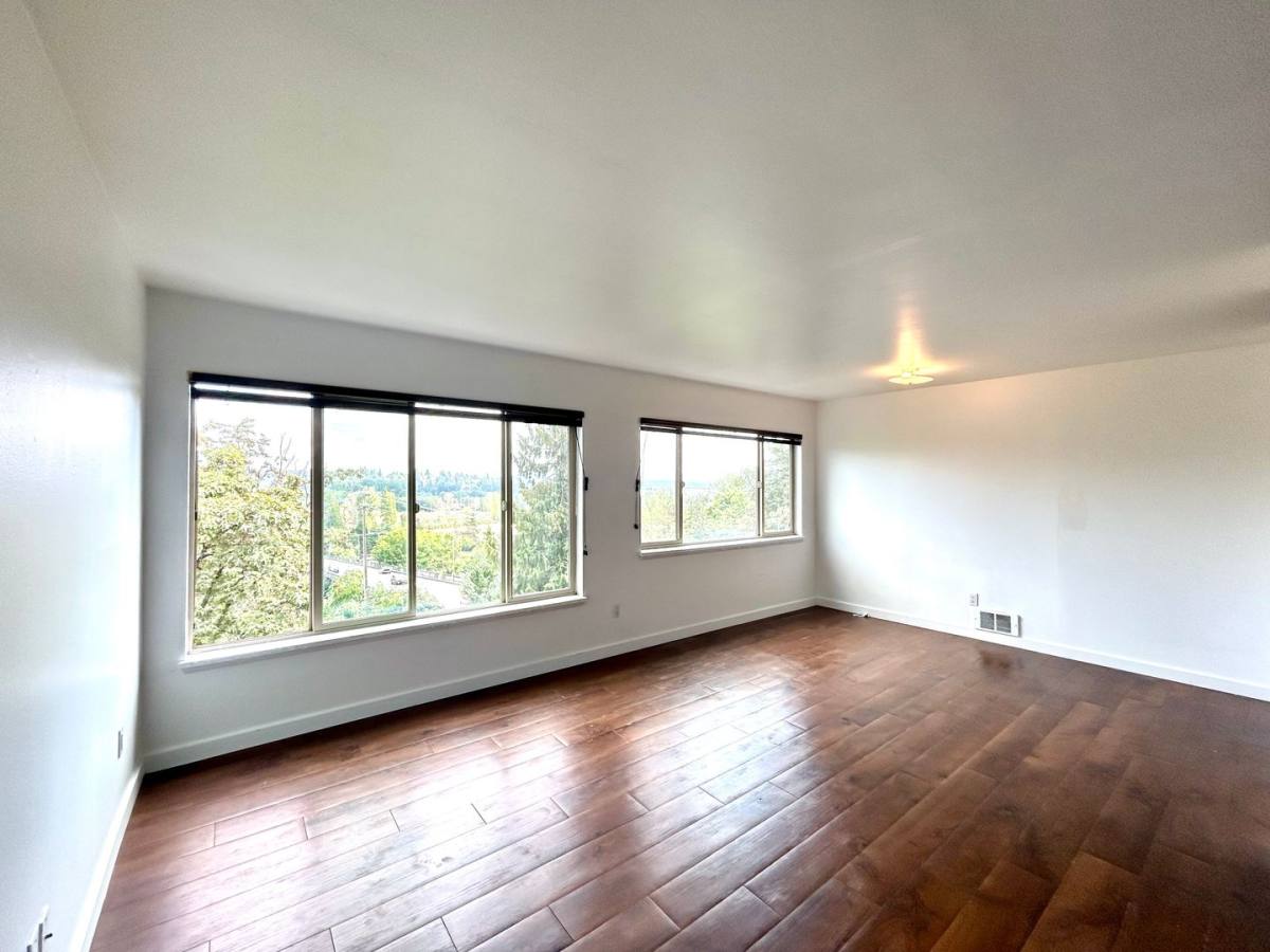 Apartment for rent at 2233 NE 46th St, Seattle, WA 98105