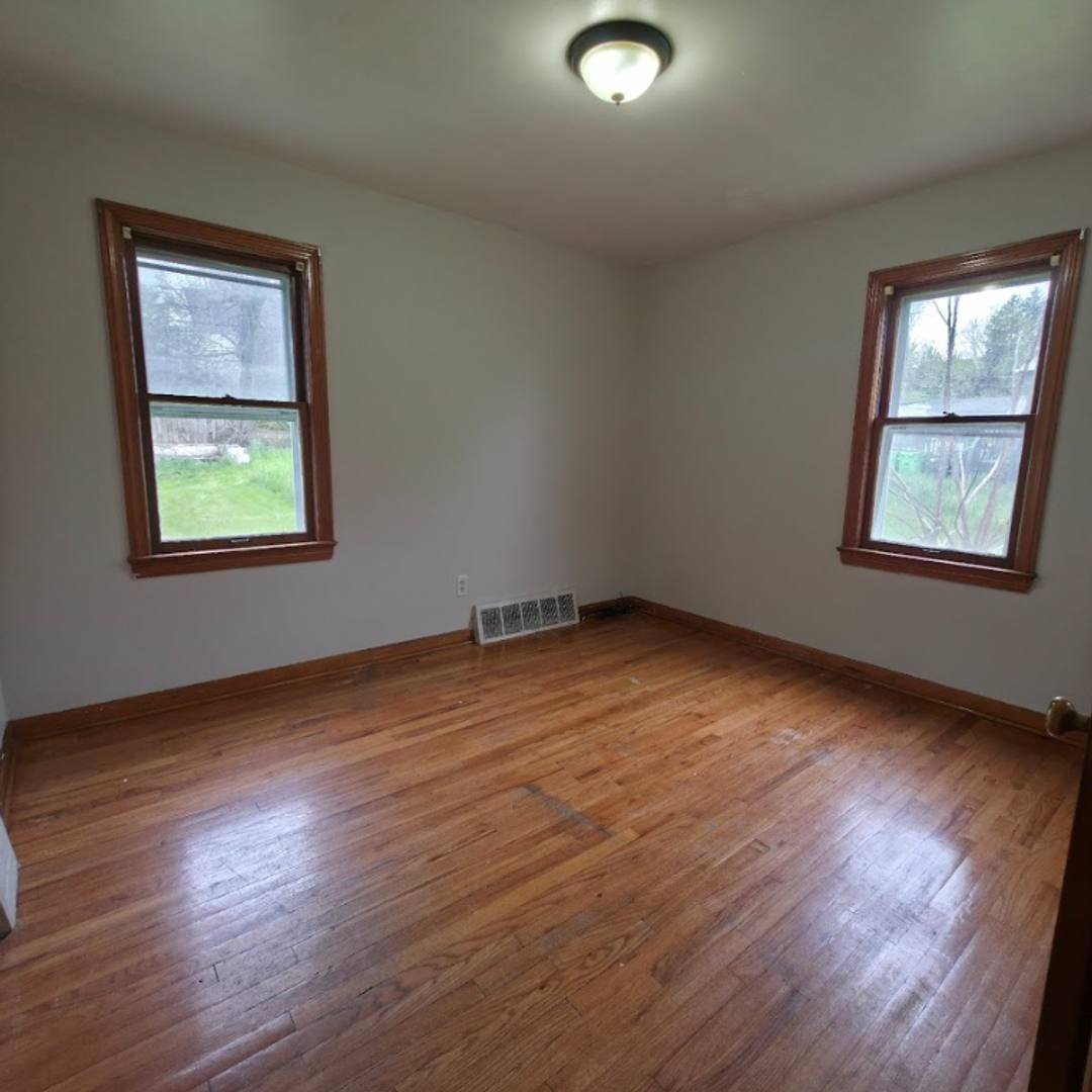 House for rent at 4935 E 86th St, Cleveland, OH 44125