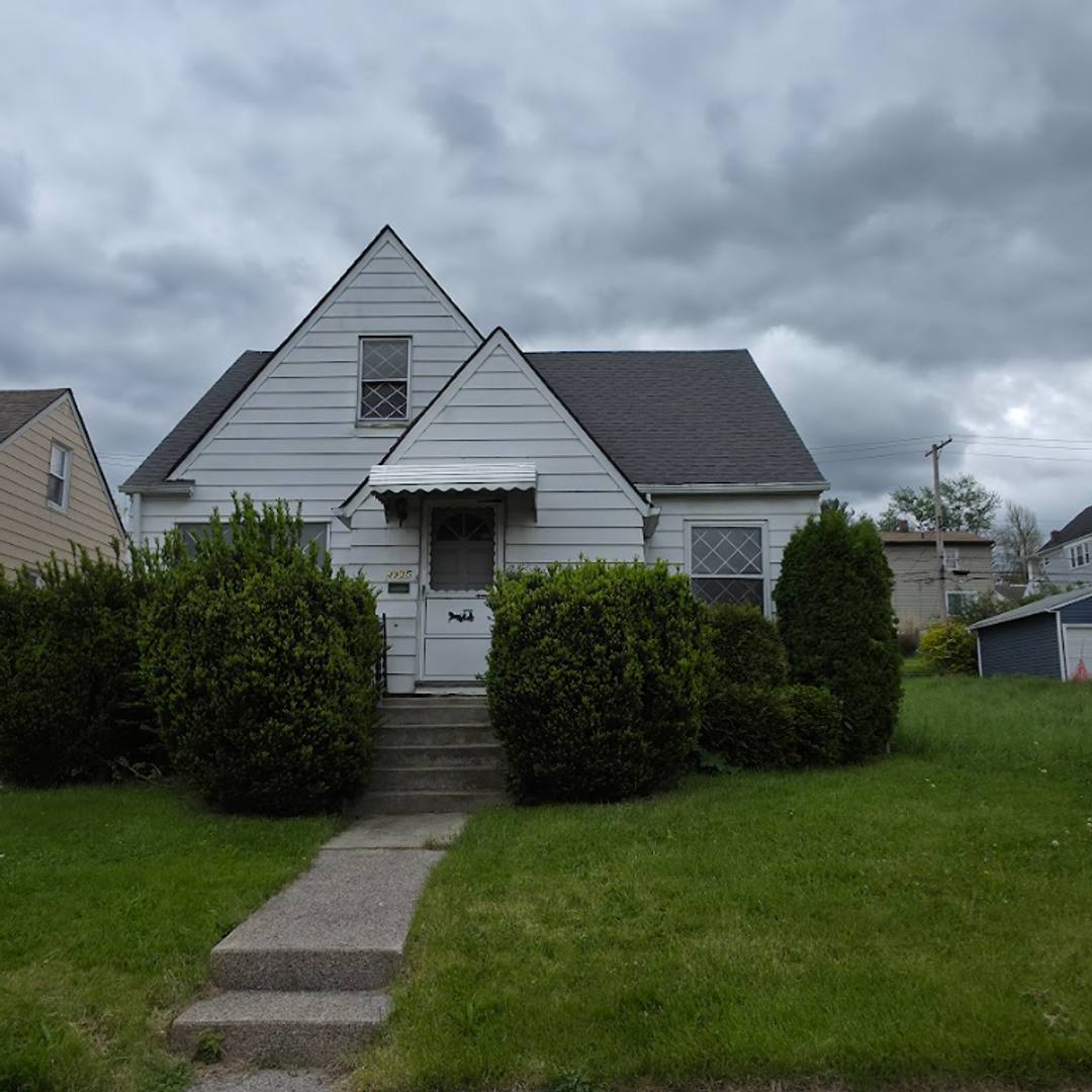 House for rent at 4935 E 86th St, Cleveland, OH 44125