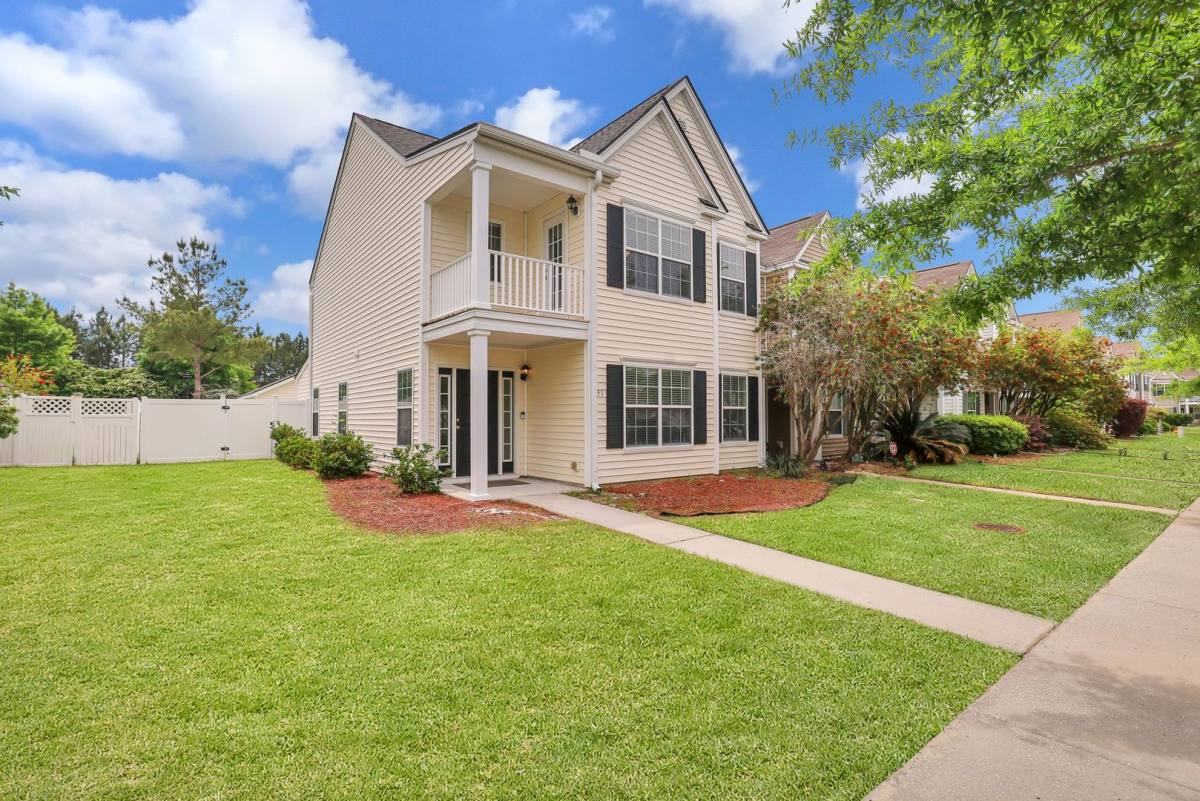 Townhouse for rent at 51 Fairgreen St, Port Wentworth, GA 31407