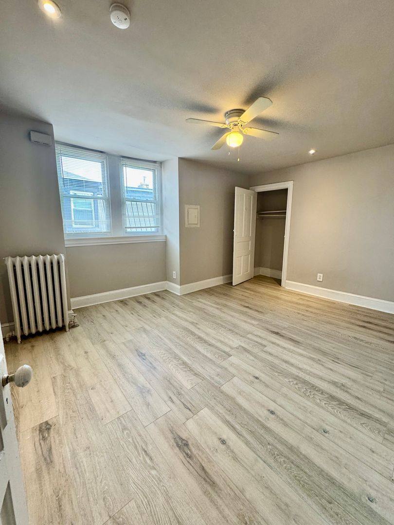 Apartment for rent at 325 Earlham Terrace, Philadelphia, PA 19144