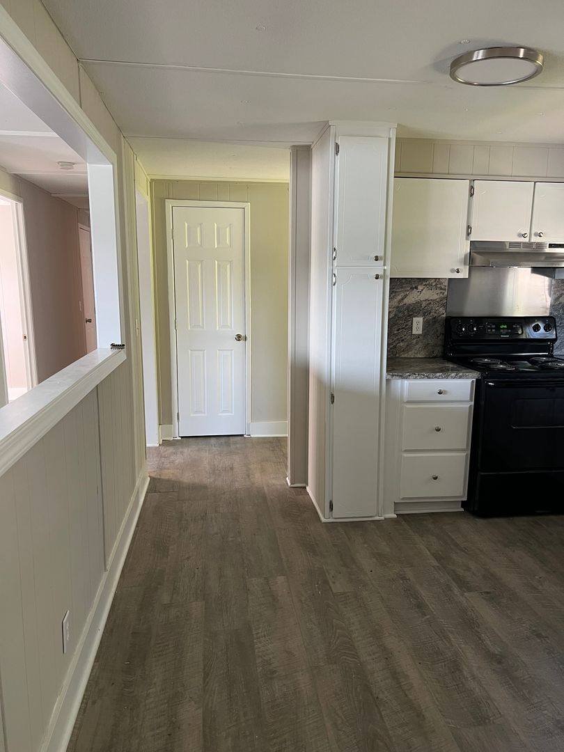 House for rent at 6950 Ingleside Dr, Sherrills Ford, NC 28673