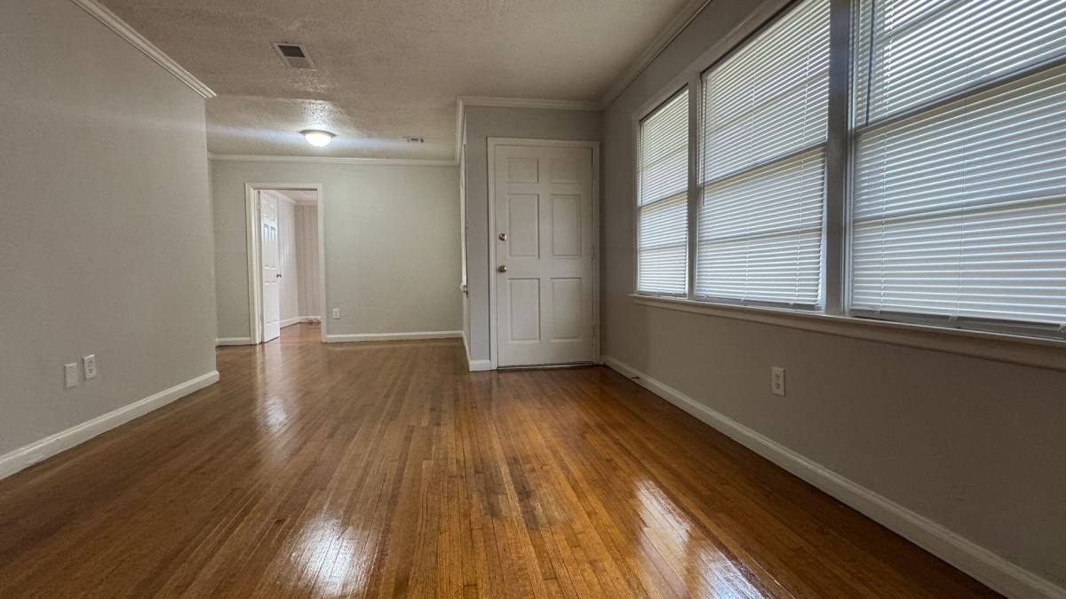 House for rent at 4533 Dunn Rd, Memphis, TN 38117