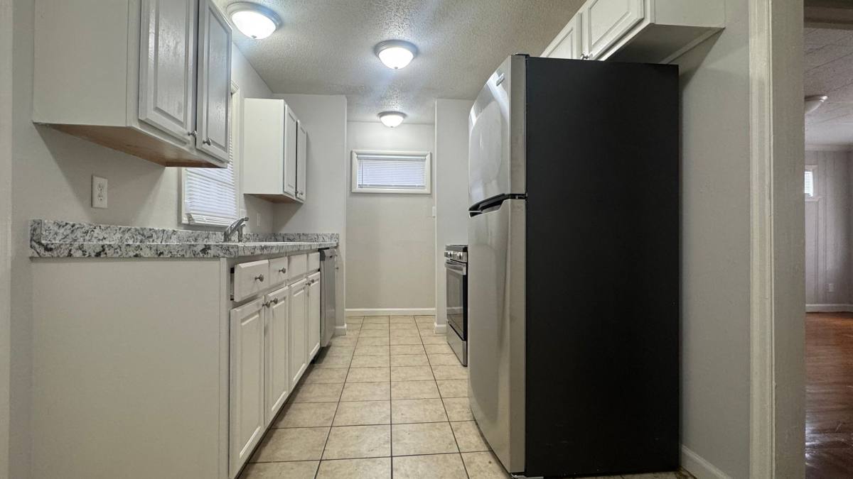 House for rent at 4533 Dunn Rd, Memphis, TN 38117