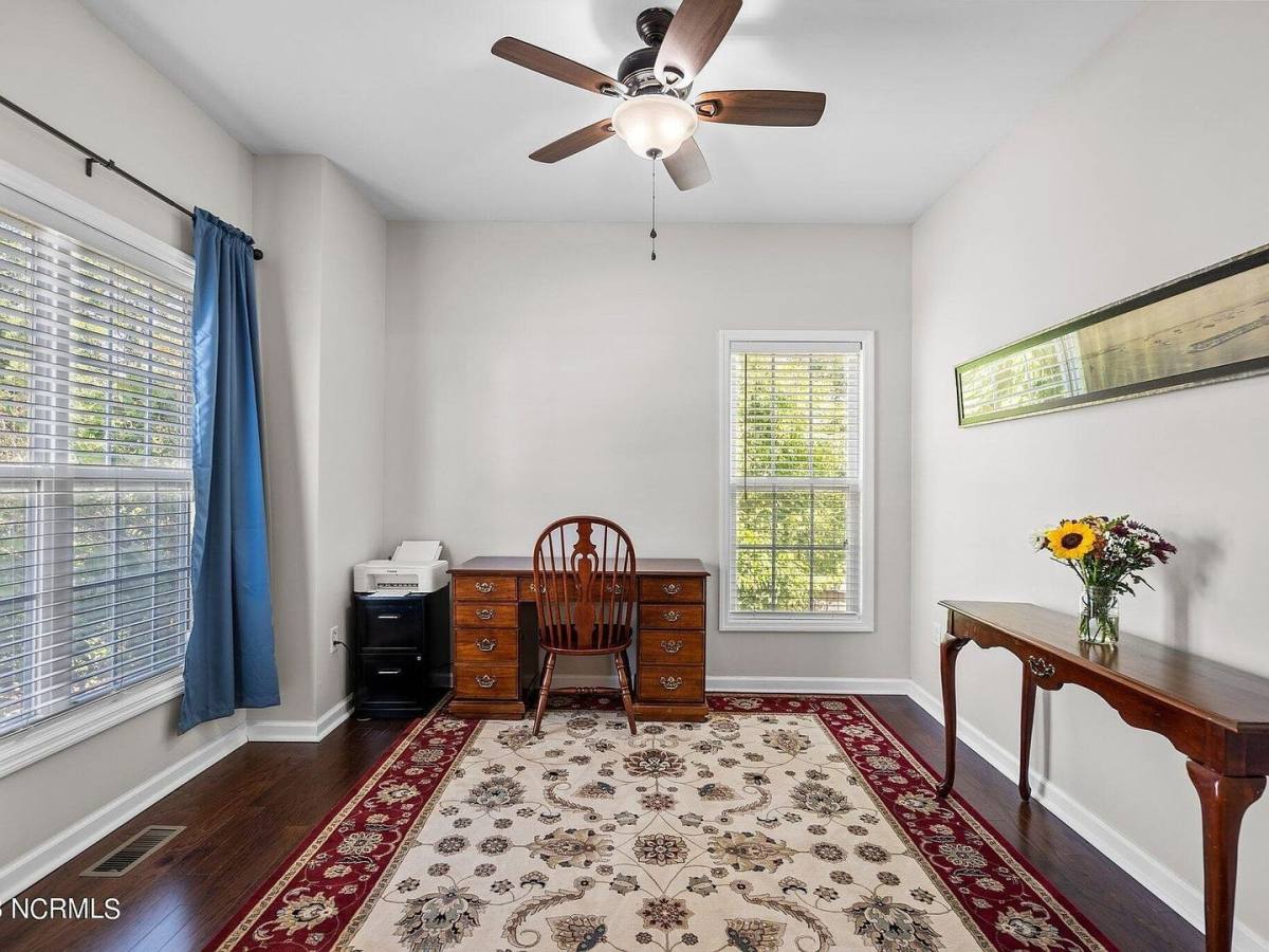 House for rent at 1010 Meridian Dr, Sneads Ferry, NC 28460