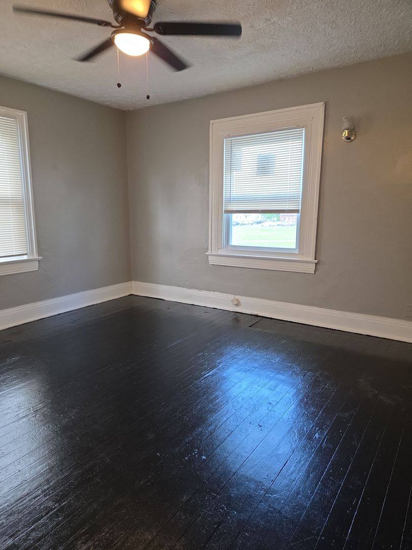 Apartment for rent at 224-226 S Irwin St, Dayton, OH 45403