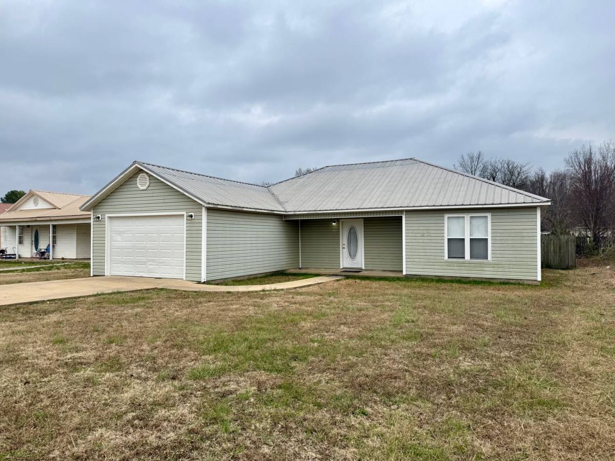 House for rent at 11 Gunnar Loop, Paragould, AR 72450