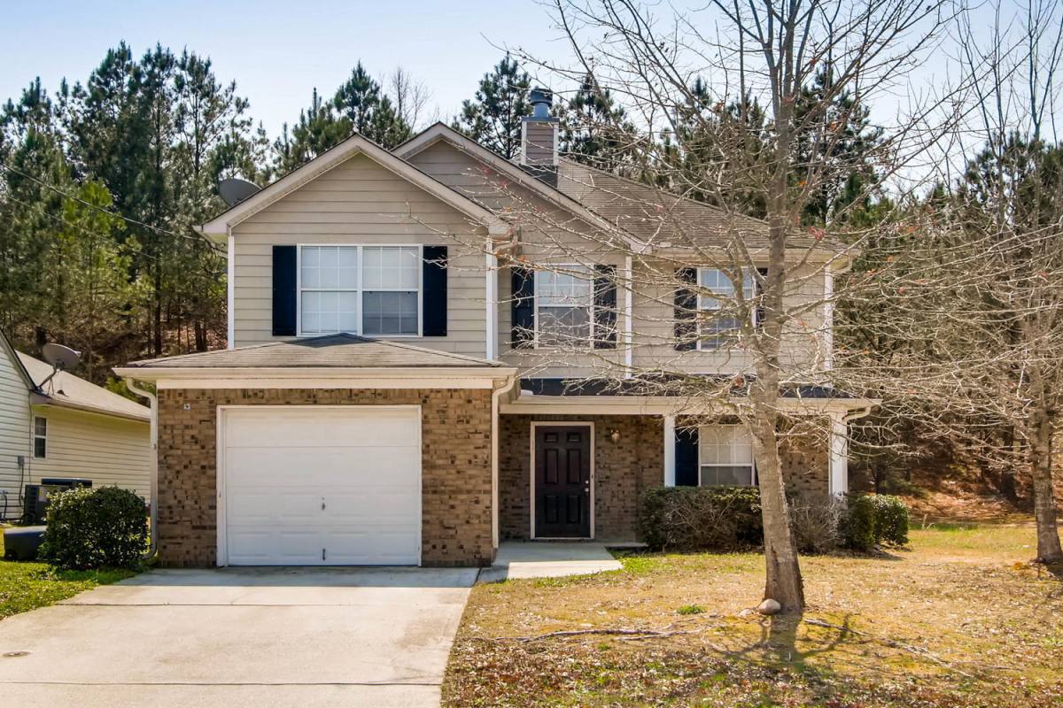 House for rent at 7127 Lamar Court, Lithonia, GA 30038