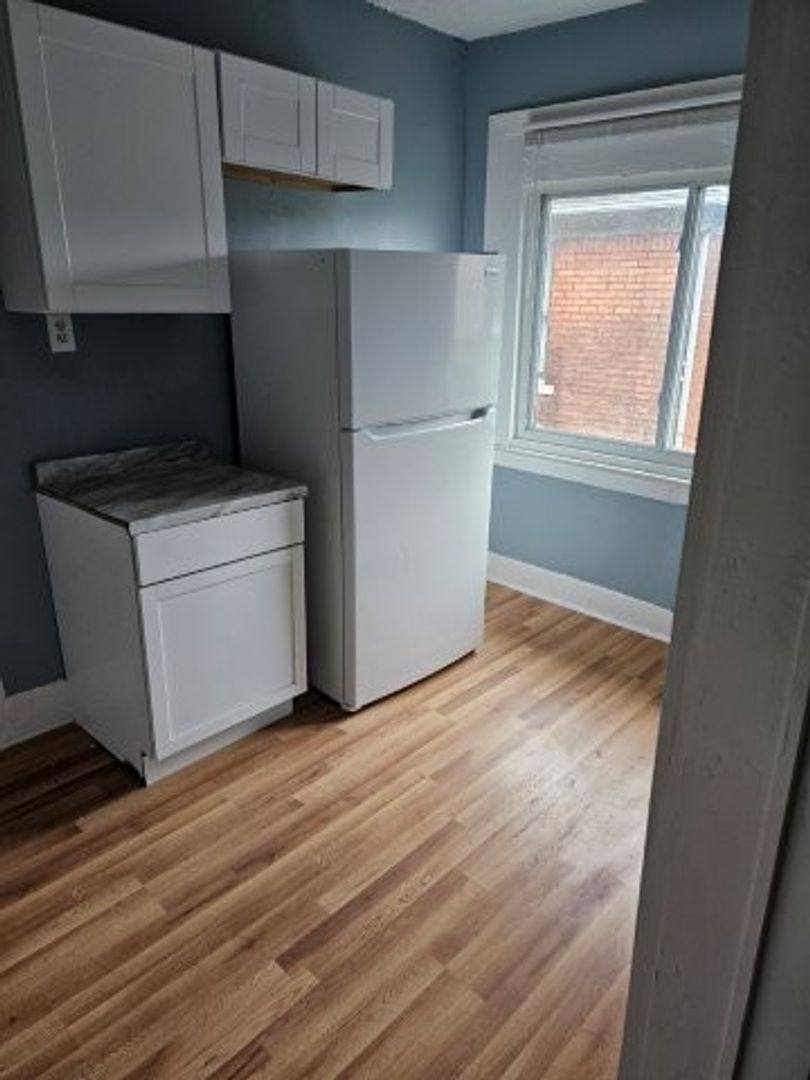 Apartment for rent at 13639 La Salle, Detroit, MI 48238