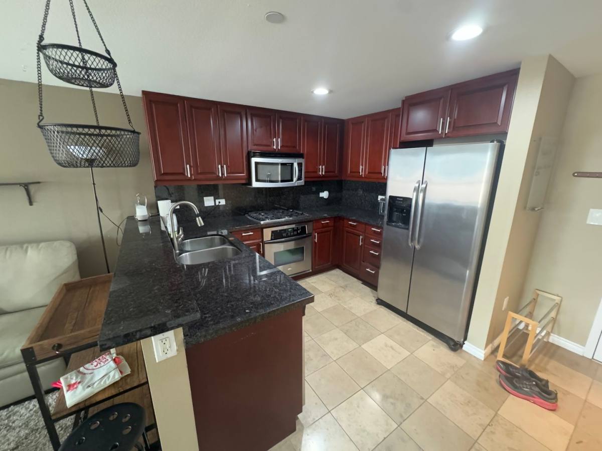 Apartment for rent at 875 G St, San Diego, CA 92101