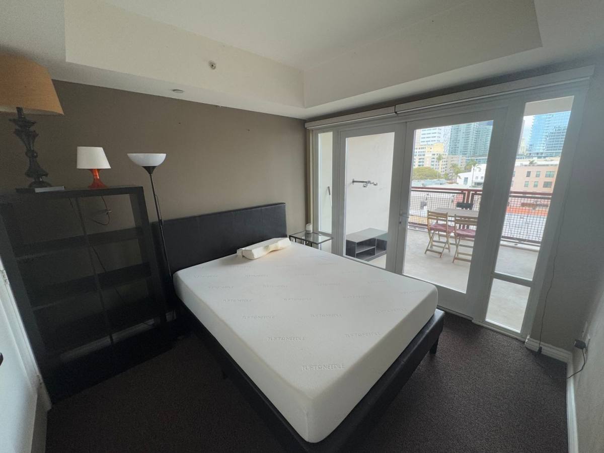 Apartment for rent at 875 G St, San Diego, CA 92101