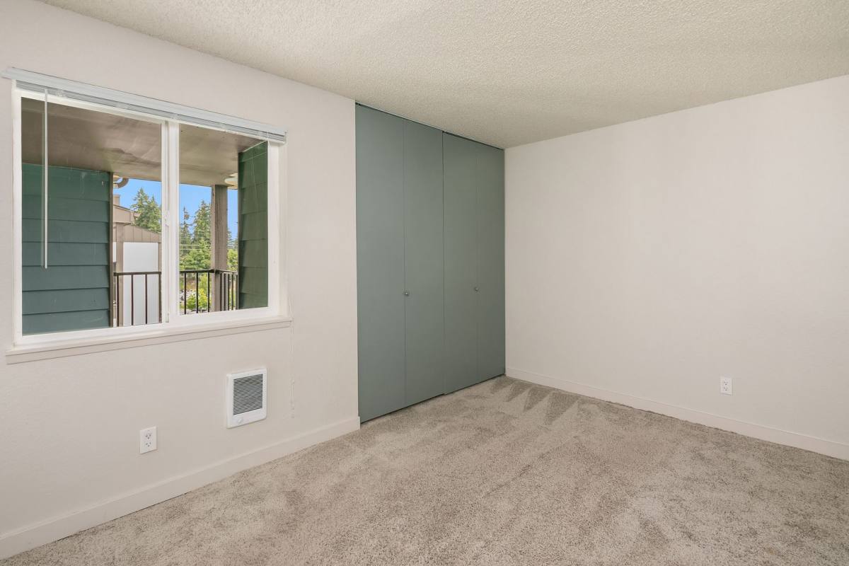 Apartment for rent at 16100 Linden Ave N, Seattle, WA 98133