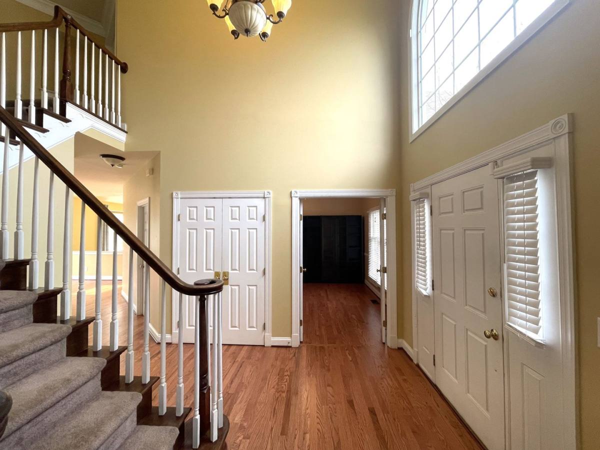 House for rent at 4823 Vista Ridge Dr, Dublin, OH 43017