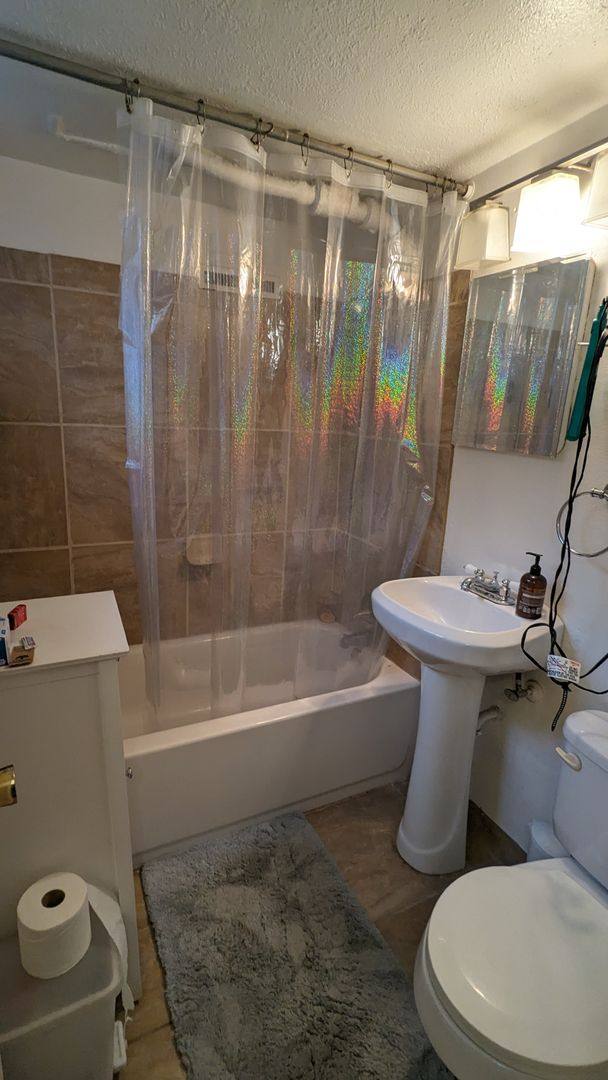Apartment for rent at 4620 W Hayward Place, Denver, CO 80212