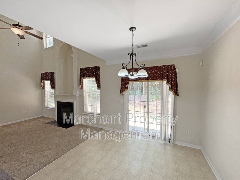 House for rent at 304 Horsepen Way, Simpsonville, SC 29681