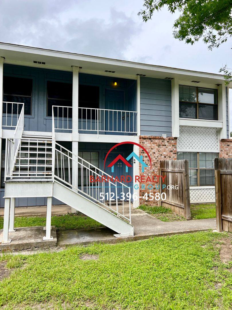 Apartment for rent at 108 Lady Bird Lane, San Marcos, TX 78666