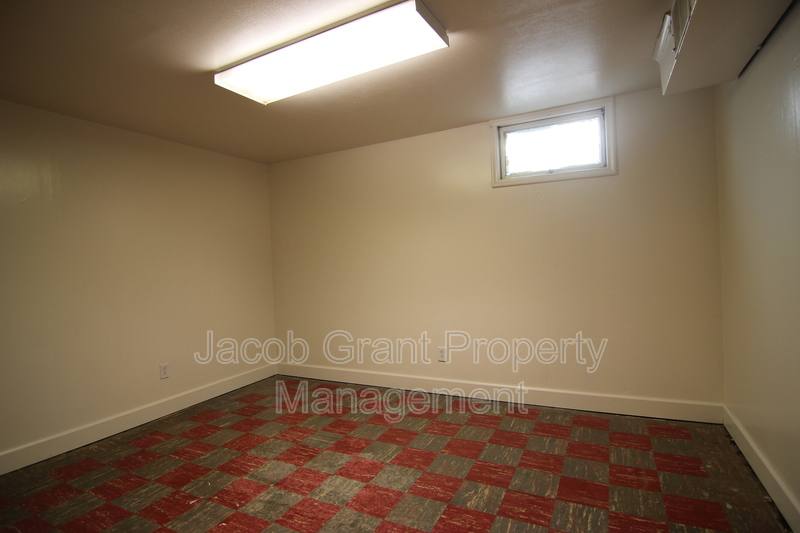 House for rent at 1517 Beverly Rd, Idaho Falls, ID 83402