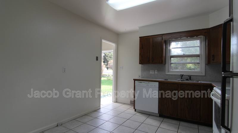 House for rent at 1517 Beverly Rd, Idaho Falls, ID 83402