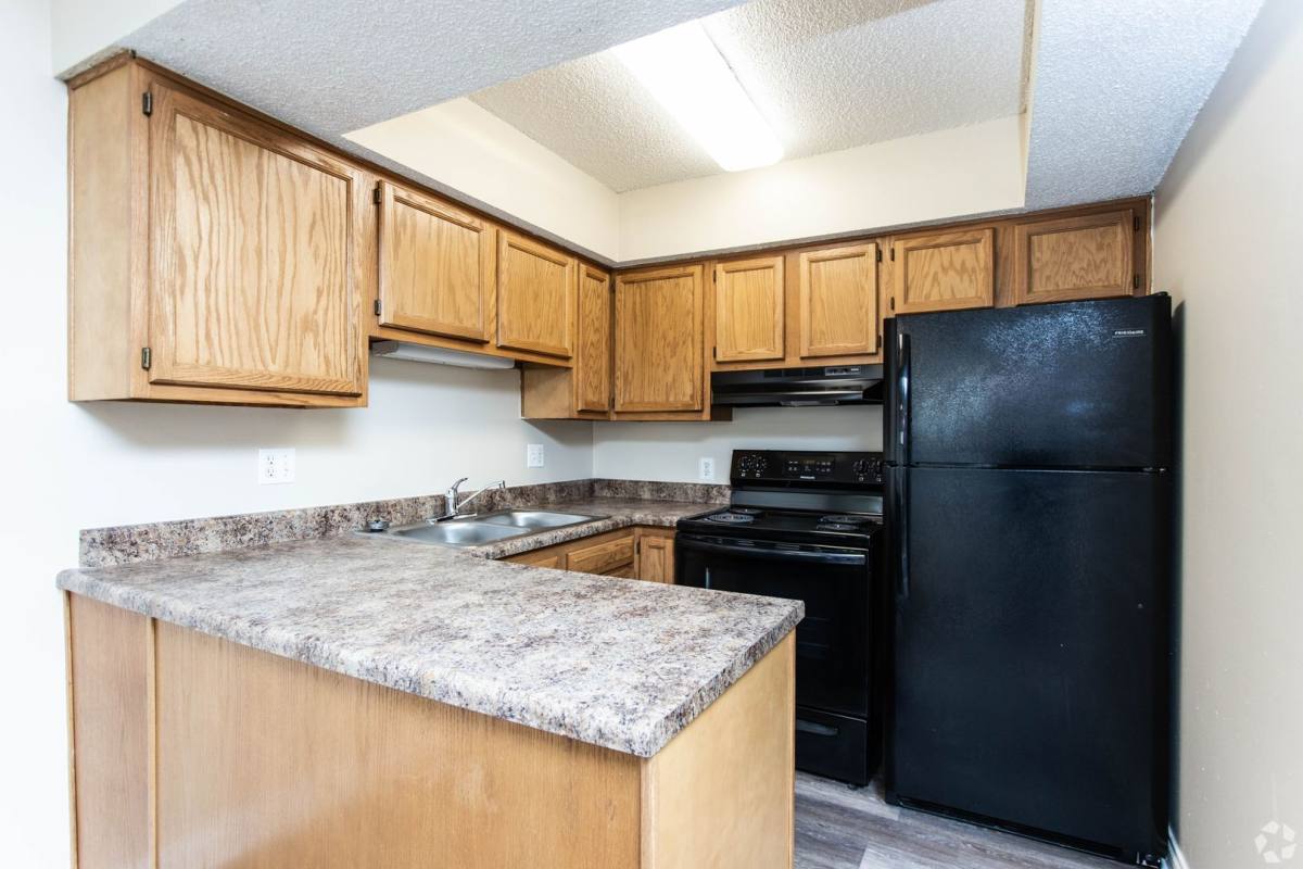 Apartment for rent at 4334 Appian Way W, Columbus, OH 43230