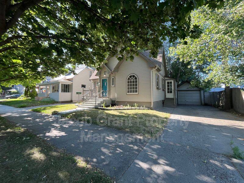 House for rent at 164 E 13th St, Idaho Falls, ID 83404