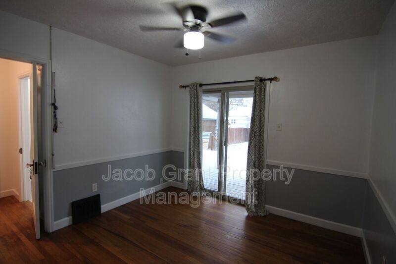 House for rent at 164 E 13th St, Idaho Falls, ID 83404