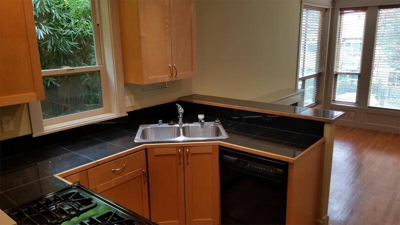 Townhouse for rent at 362 Aloha St, Seattle, WA 98109