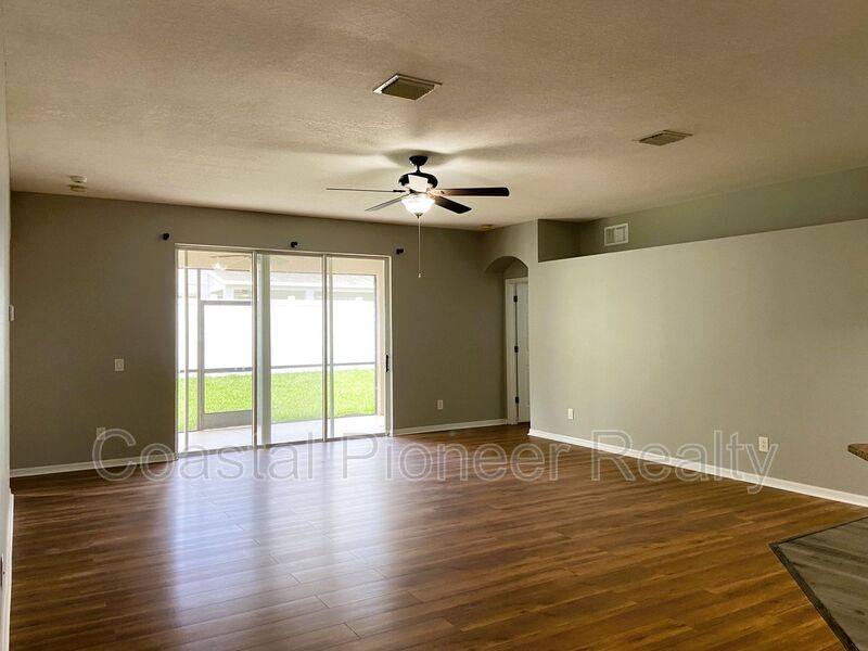 House for rent at 29832 Cedar Waxwing Dr, Wesley Chapel, FL 33545