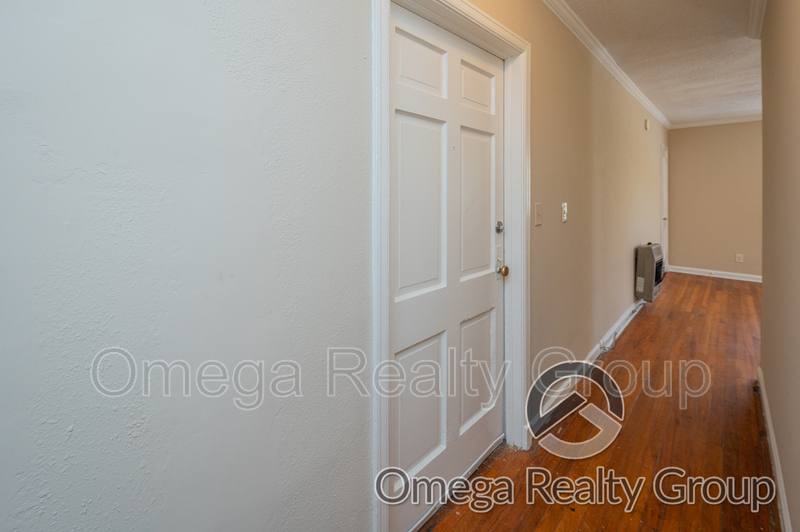 Apartment for rent at 1020 Pershing St #D, Montgomery, AL 36106