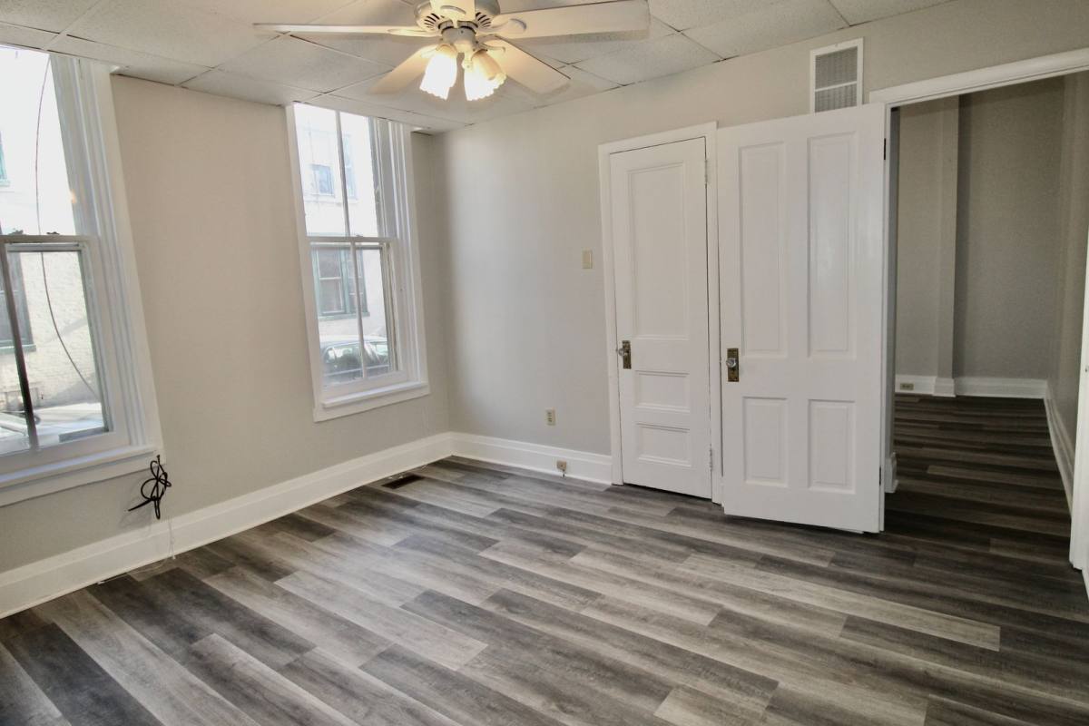 Apartment for rent at 206 Hamilton St, Harrisburg, PA 17102
