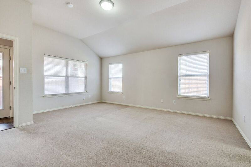 House for rent at 2849 Evening Mist Dr, Little Elm, TX 75068