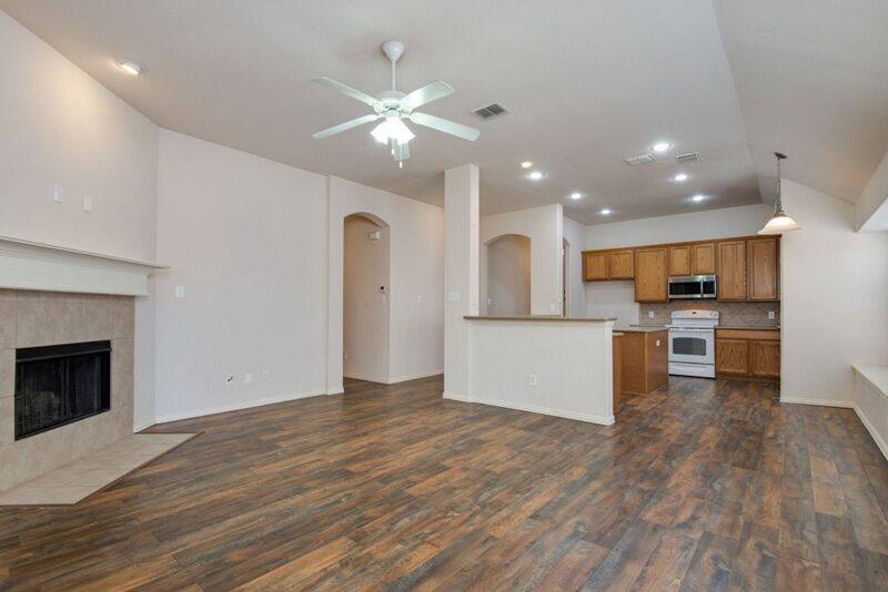 House for rent at 2849 Evening Mist Dr, Little Elm, TX 75068