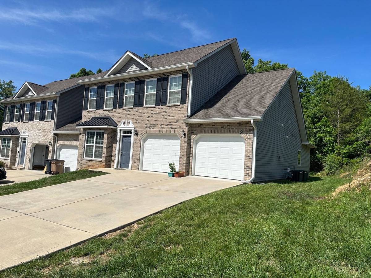 House for rent at 4922 Briar Rock Lane, Knoxville, TN 37920