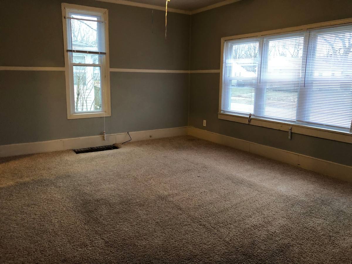 House for rent at 230 Polk St, Waterloo, IA 50703