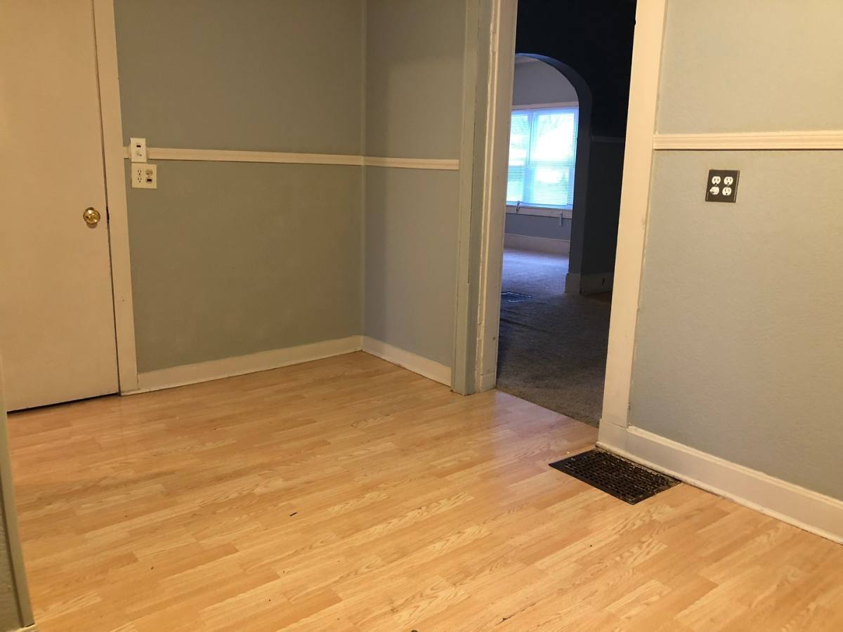 House for rent at 230 Polk St, Waterloo, IA 50703