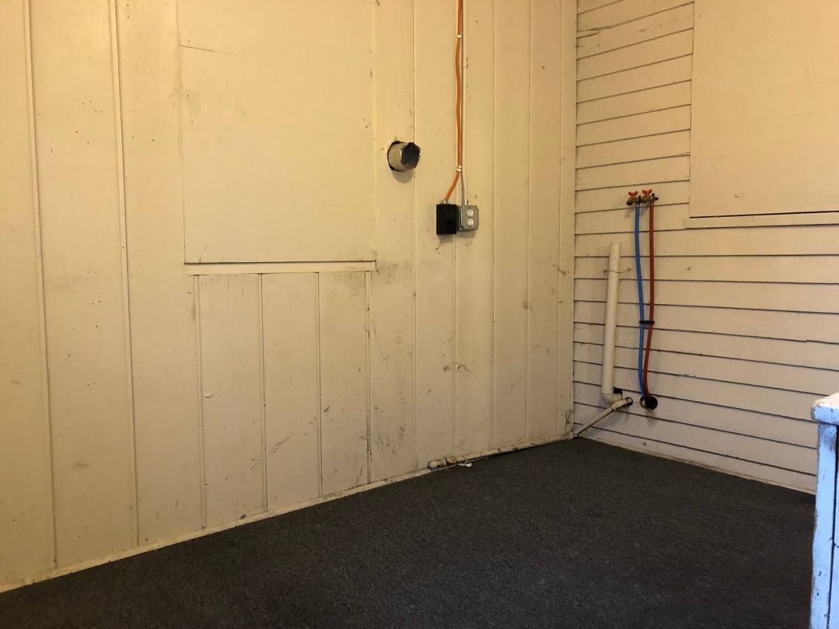 House for rent at 230 Polk St, Waterloo, IA 50703