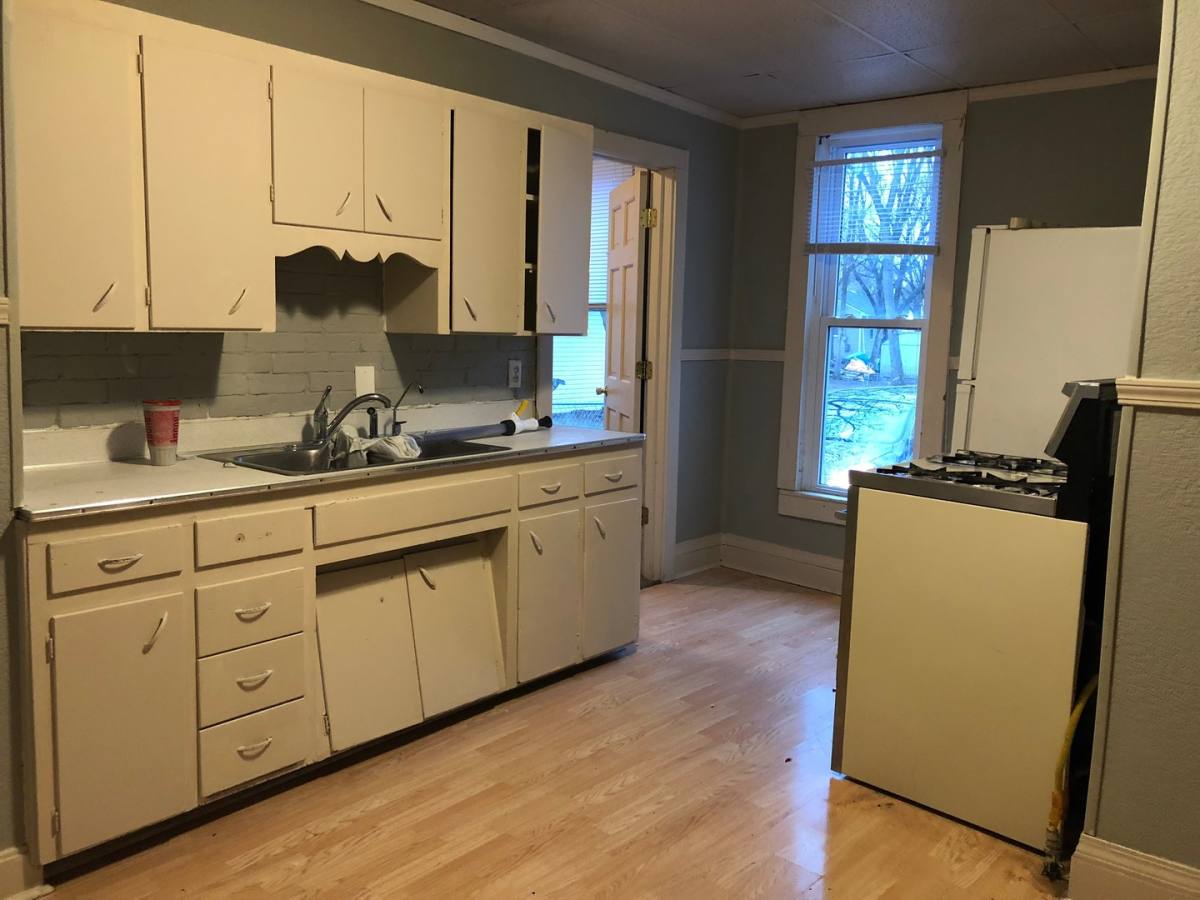 House for rent at 230 Polk St, Waterloo, IA 50703