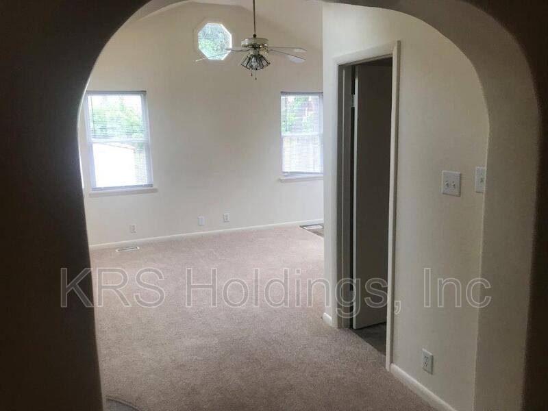 Apartment for rent at 211 Maycox Ave #B, Norfolk, VA 23505
