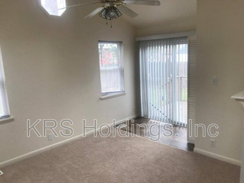 Apartment for rent at 211 Maycox Ave #B, Norfolk, VA 23505