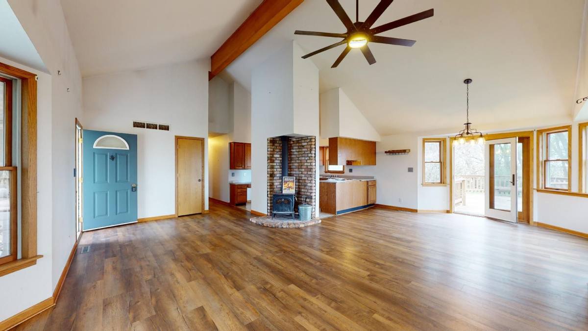 House for rent at 64330 Lincoln Highway, Nevada, IA 50201