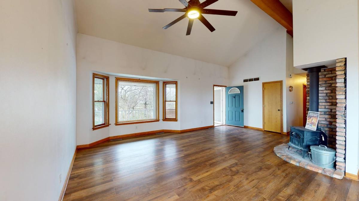 House for rent at 64330 Lincoln Highway, Nevada, IA 50201