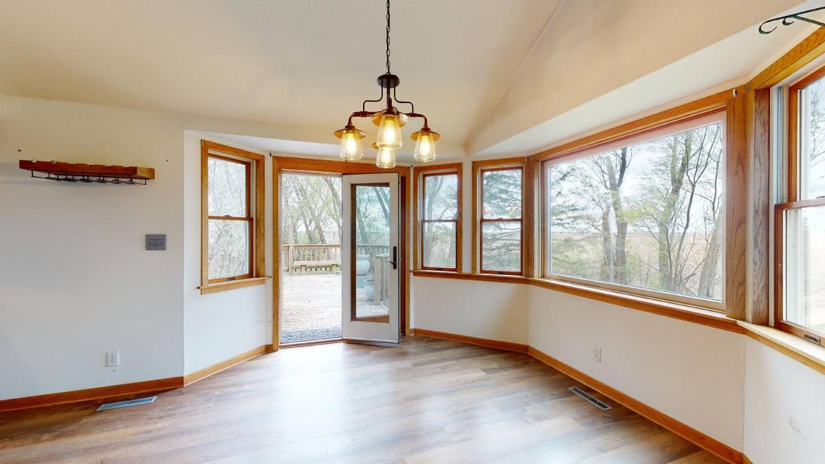 House for rent at 64330 Lincoln Highway, Nevada, IA 50201