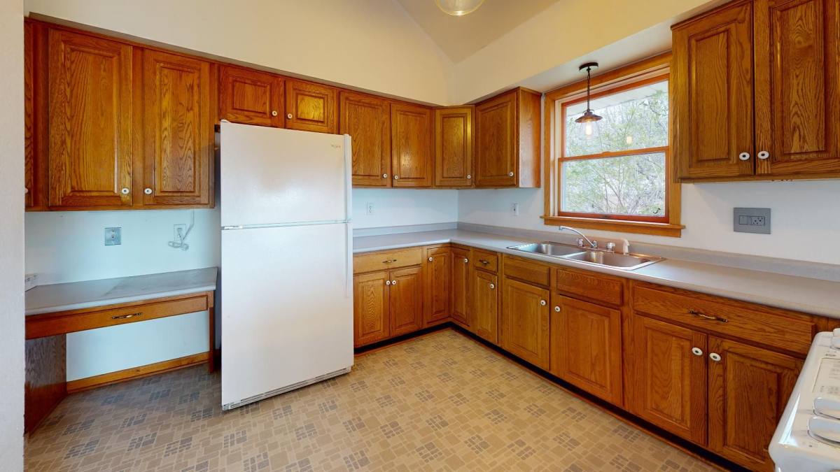 House for rent at 64330 Lincoln Highway, Nevada, IA 50201